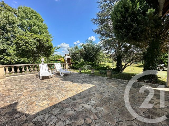 maison à vendre - 9 pièces - 205.55 m2 - THORIGNY SUR MARNE - 77 - ILE-DE-FRANCE - Century 21 Orquéra Immobilier