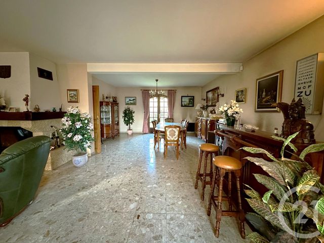 maison à vendre - 9 pièces - 205.55 m2 - THORIGNY SUR MARNE - 77 - ILE-DE-FRANCE - Century 21 Orquéra Immobilier