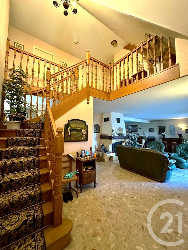 maison à vendre - 9 pièces - 205.55 m2 - THORIGNY SUR MARNE - 77 - ILE-DE-FRANCE - Century 21 Orquéra Immobilier
