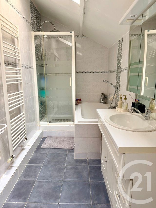 maison à vendre - 6 pièces - 119.28 m2 - ST THIBAULT DES VIGNES - 77 - ILE-DE-FRANCE - Century 21 Orquéra Immobilier