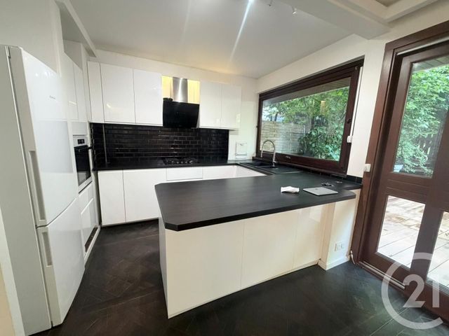 Appartement F5 à vendre - 5 pièces - 87.02 m2 - LA CELLE ST CLOUD - 78 - ILE-DE-FRANCE - Century 21 Orquéra Immobilier