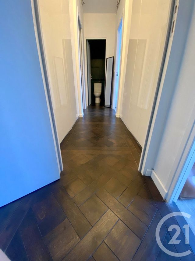 Appartement F5 à vendre - 5 pièces - 87.02 m2 - LA CELLE ST CLOUD - 78 - ILE-DE-FRANCE - Century 21 Orquéra Immobilier