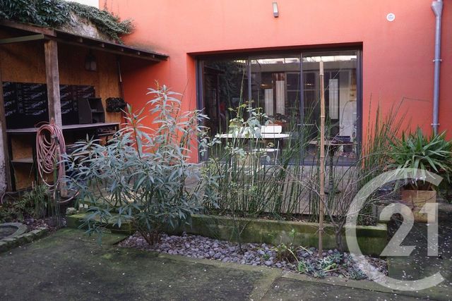 maison à vendre - 5 pièces - 260.94 m2 - MONTREUIL - 93 - ILE-DE-FRANCE - Century 21 Orquéra Immobilier