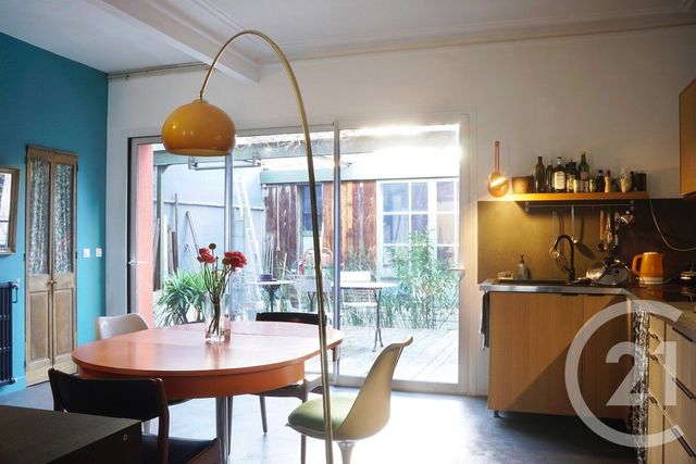 maison à vendre - 5 pièces - 260.94 m2 - MONTREUIL - 93 - ILE-DE-FRANCE - Century 21 Orquéra Immobilier