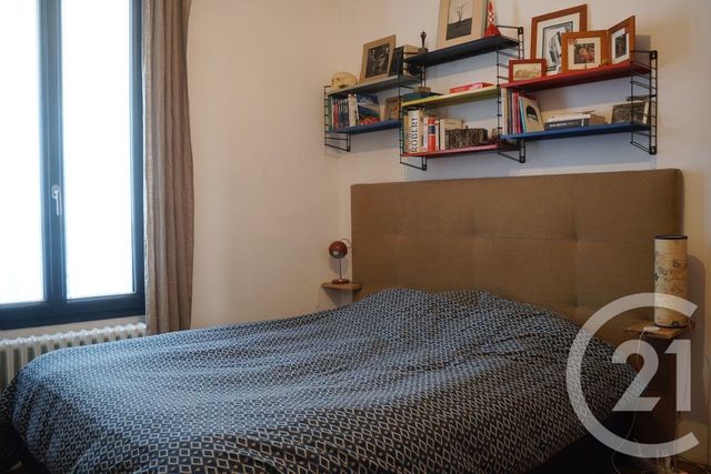 maison à vendre - 5 pièces - 260.94 m2 - MONTREUIL - 93 - ILE-DE-FRANCE - Century 21 Orquéra Immobilier