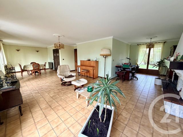 maison à vendre - 6 pièces - 135.46 m2 - THORIGNY SUR MARNE - 77 - ILE-DE-FRANCE - Century 21 Orquéra Immobilier