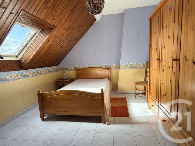 maison à vendre - 10 pièces - 245.9 m2 - DAMPMART - 77 - ILE-DE-FRANCE - Century 21 Orquéra Immobilier