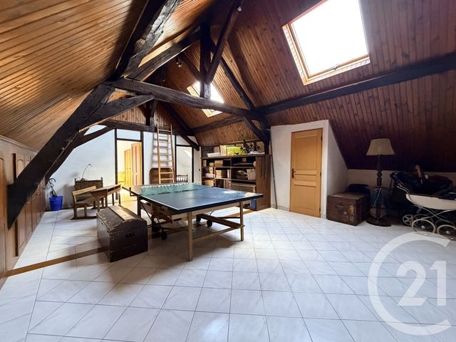 maison à vendre - 10 pièces - 245.9 m2 - DAMPMART - 77 - ILE-DE-FRANCE - Century 21 Orquéra Immobilier