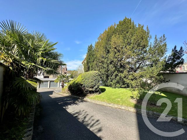Appartement Duplex à vendre - 6 pièces - 145.03 m2 - LAGNY SUR MARNE - 77 - ILE-DE-FRANCE - Century 21 Orquéra Immobilier