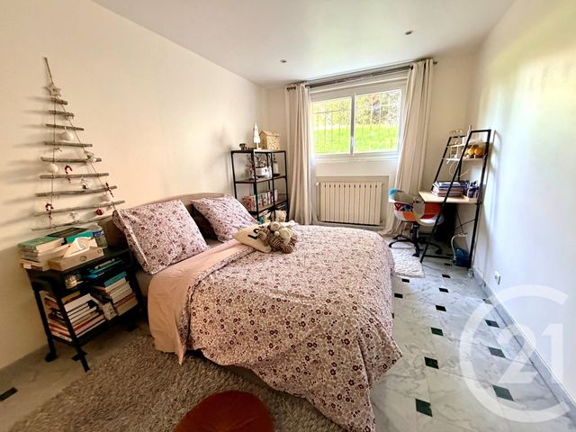 Appartement Duplex à vendre - 6 pièces - 145.03 m2 - LAGNY SUR MARNE - 77 - ILE-DE-FRANCE - Century 21 Orquéra Immobilier