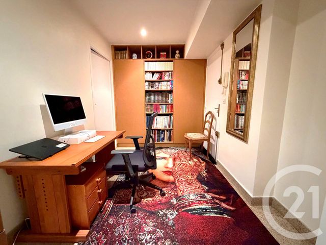 Appartement Duplex à vendre - 6 pièces - 145.03 m2 - LAGNY SUR MARNE - 77 - ILE-DE-FRANCE - Century 21 Orquéra Immobilier