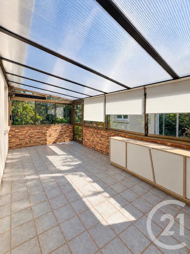 maison à vendre - 6 pièces - 154.0 m2 - THORIGNY SUR MARNE - 77 - ILE-DE-FRANCE - Century 21 Orquéra Immobilier