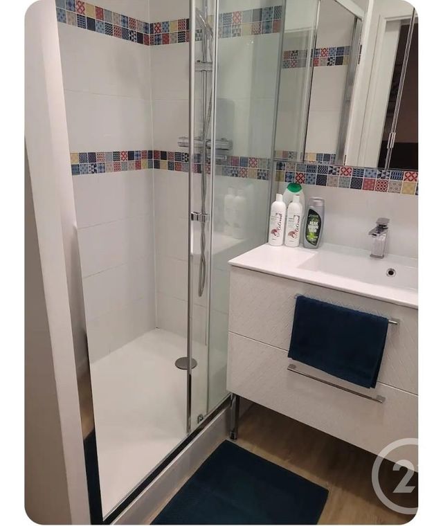 Appartement F2 à louer - 2 pièces - 48.8 m2 - BAILLY ROMAINVILLIERS - 77 - ILE-DE-FRANCE - Century 21 Orquéra Immobilier