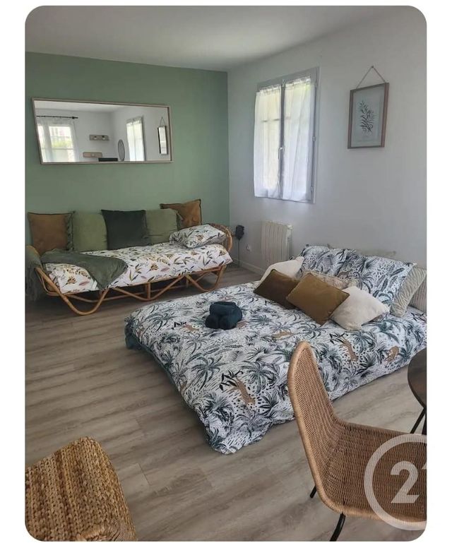 Appartement F2 à louer - 2 pièces - 48.8 m2 - BAILLY ROMAINVILLIERS - 77 - ILE-DE-FRANCE - Century 21 Orquéra Immobilier