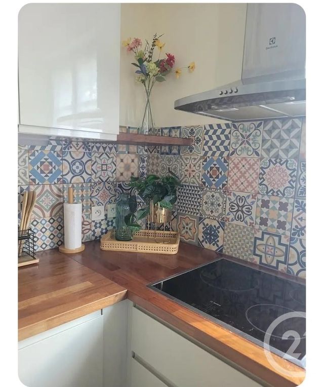 Appartement F2 à louer - 2 pièces - 48.8 m2 - BAILLY ROMAINVILLIERS - 77 - ILE-DE-FRANCE - Century 21 Orquéra Immobilier