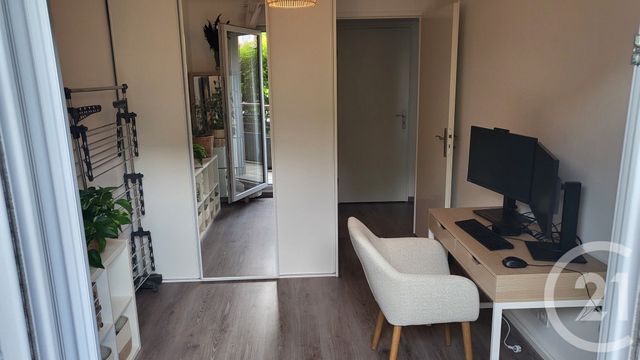 Appartement F3 à louer - 3 pièces - 56.43 m2 - LAGNY SUR MARNE - 77 - ILE-DE-FRANCE - Century 21 Orquéra Immobilier