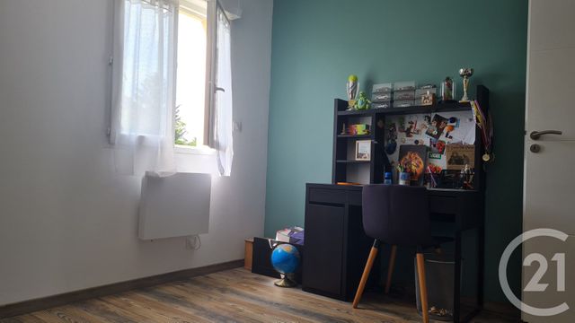 maison à vendre - 5 pièces - 114.8 m2 - LESCHES - 77 - ILE-DE-FRANCE - Century 21 Orquéra Immobilier
