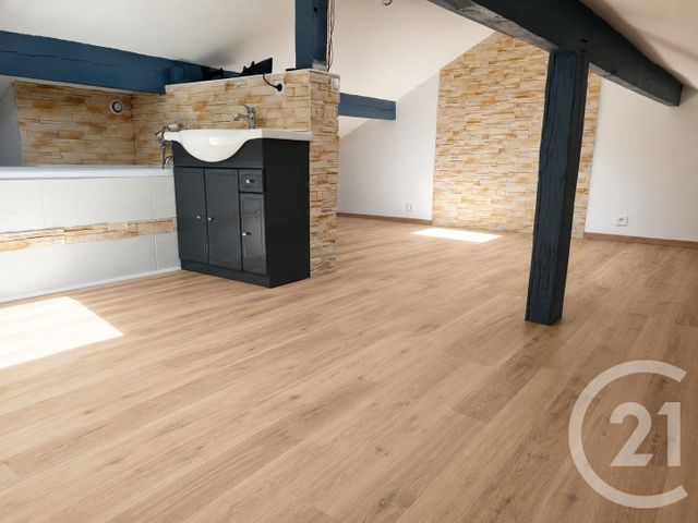 maison à vendre - 5 pièces - 114.8 m2 - LESCHES - 77 - ILE-DE-FRANCE - Century 21 Orquéra Immobilier