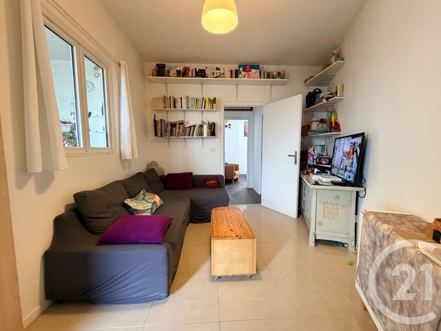 Appartement F3 à vendre - 3 pièces - 46.02 m2 - VAIRES SUR MARNE - 77 - ILE-DE-FRANCE - Century 21 Orquéra Immobilier