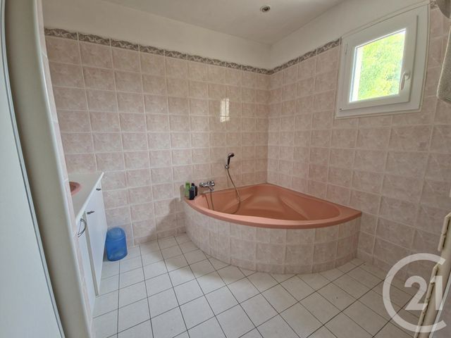maison à vendre - 5 pièces - 111.51 m2 - CHELLES - 77 - ILE-DE-FRANCE - Century 21 Orquéra Immobilier
