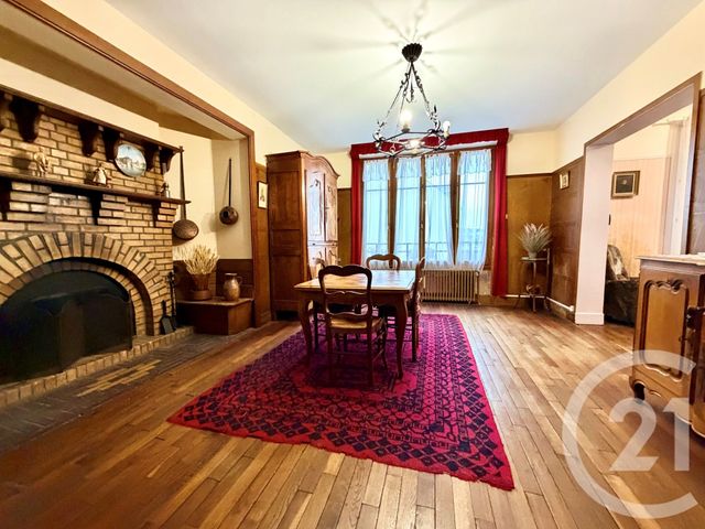 maison à vendre - 6 pièces - 131.85 m2 - DAMPMART - 77 - ILE-DE-FRANCE - Century 21 Orquéra Immobilier